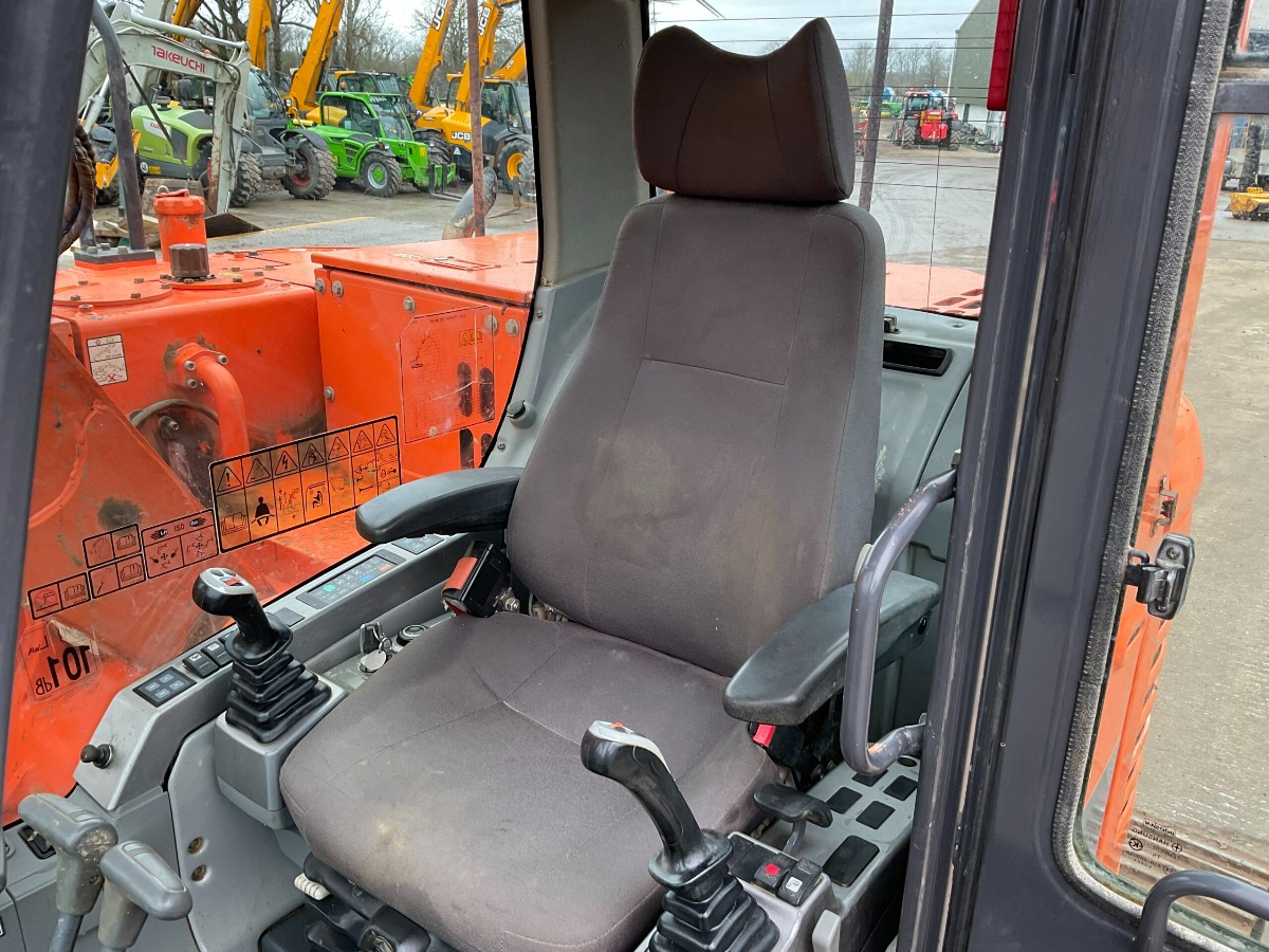 Digger Bidder Doosan Dx Lcr Excavator