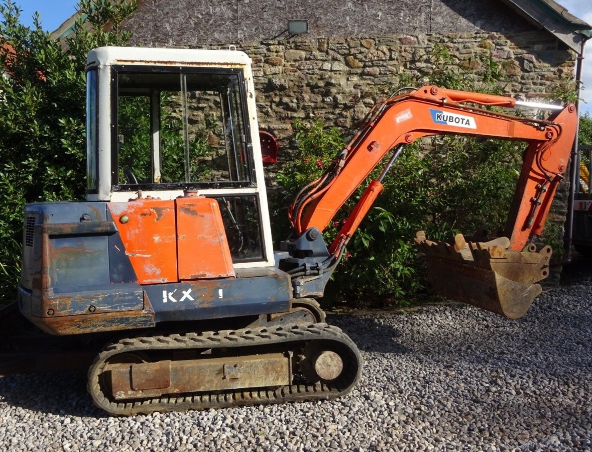 Digger Bidder KUBOTA KX71 MINI EXCAVATOR 1995, 3 BUCKETS, 2.8 TONNE