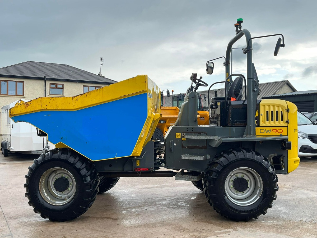 Digger Bidder - 2017 Wacker Neuson DW90 Site Dumper